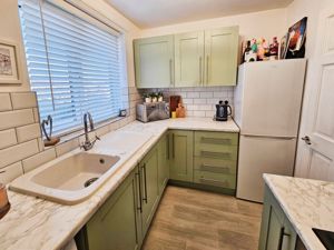 Photo 7- click for photo gallery